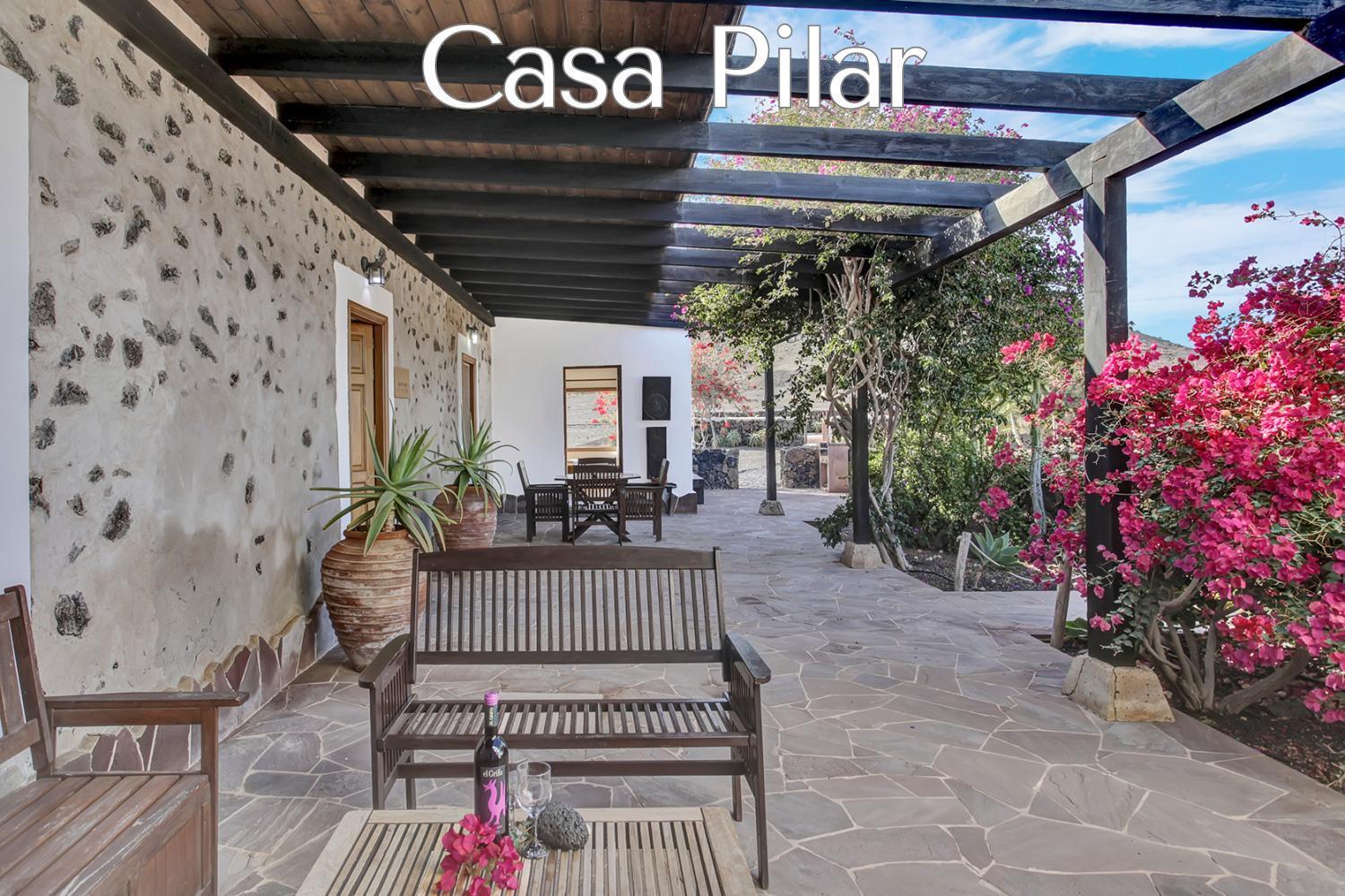 Casa Pilar, Aurora Y Tarabilla En Finca Ecologica Teguitar Exterior foto