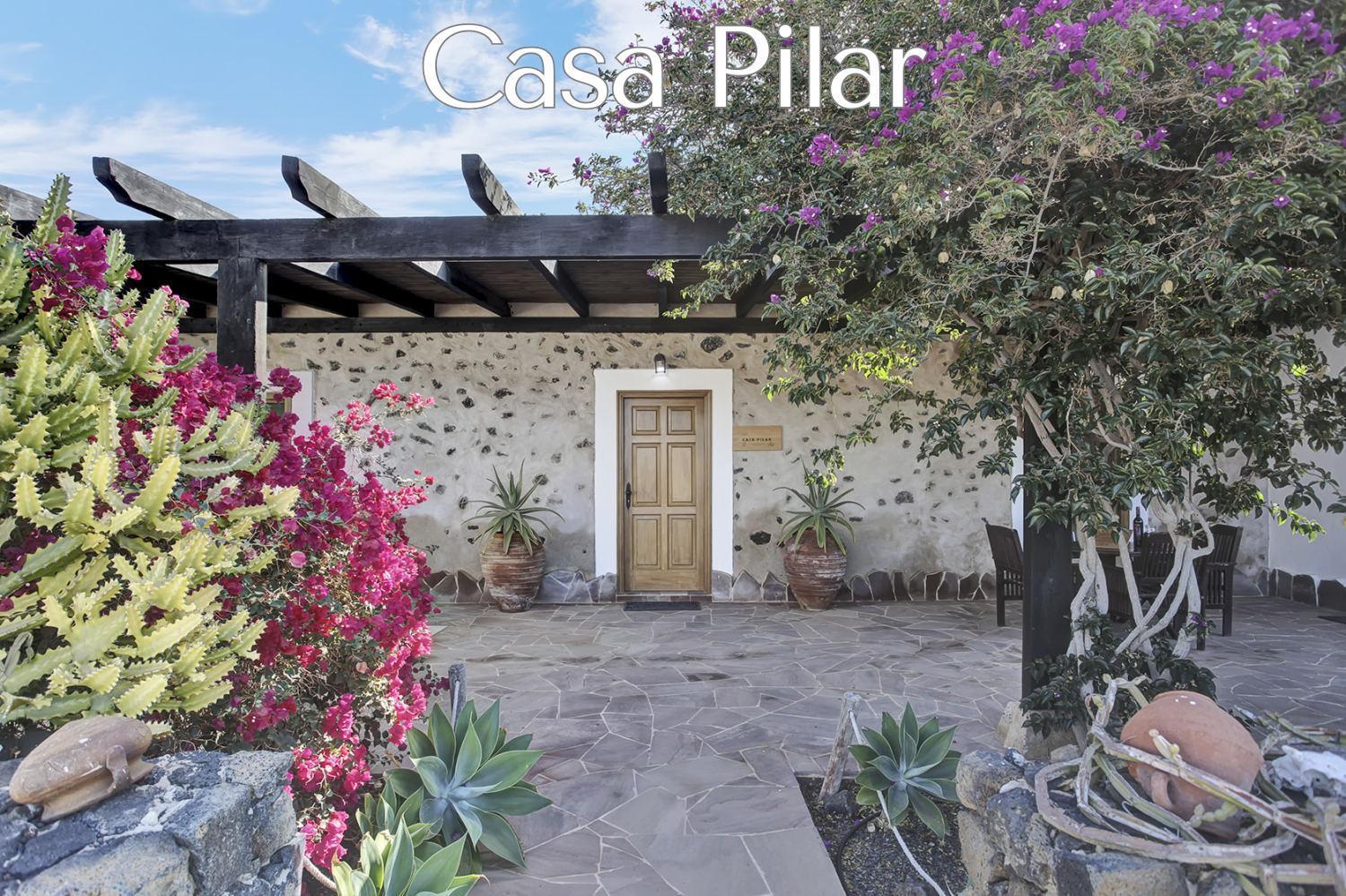 Casa Pilar, Aurora Y Tarabilla En Finca Ecologica Teguitar Exterior foto